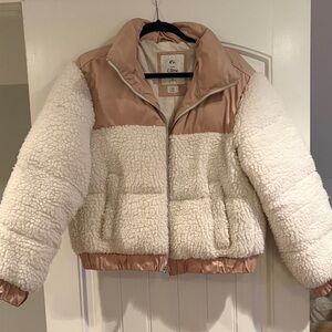 Abercrombie & Fitch Tan and Cream Sherpa Jacket